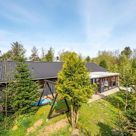 Marillia - 2km From The Sea By Interhome